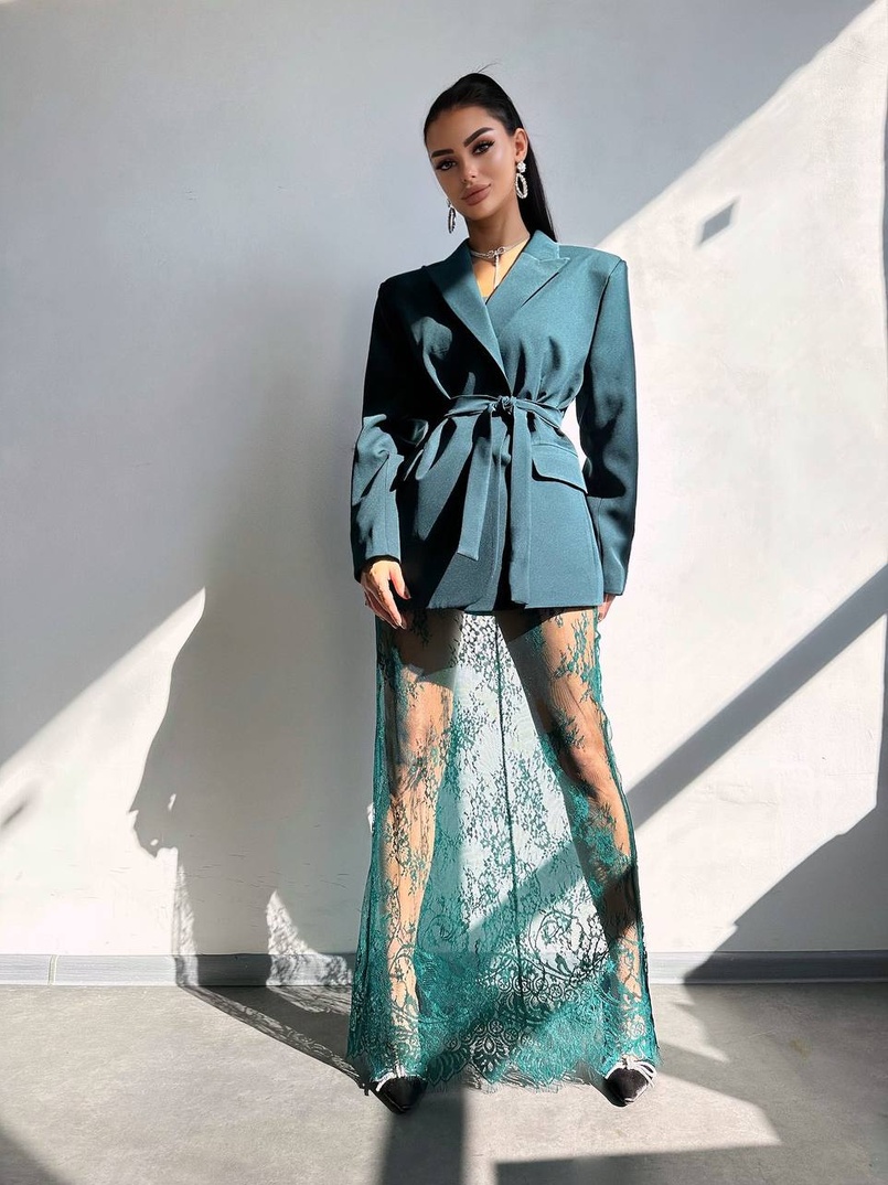 Комплект: піджак + блуза з баской + мереживна спідниця-шорти  | PUSHKA SHOP