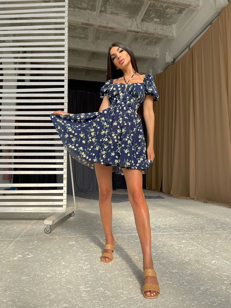 Летнее цветочное платье с завязками на груди  | PUSHKA SHOP