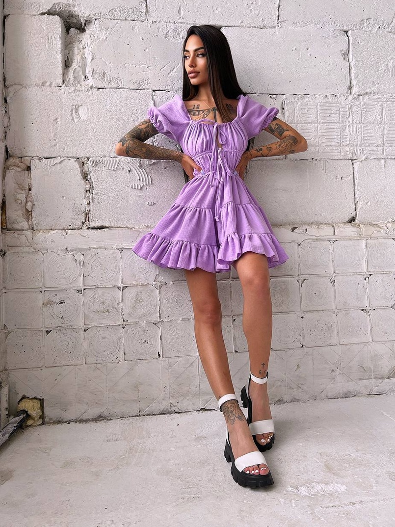 Муслиновое платье с оборками и завязками на груди Муслиновое платье с оборками и завязками на груди | PUSHKA SHOP