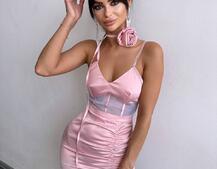 Сукня - міні з драпіруванням та трояндою-чокером Сукня - міні з драпіруванням та трояндою-чокером | PUSHKA SHOP