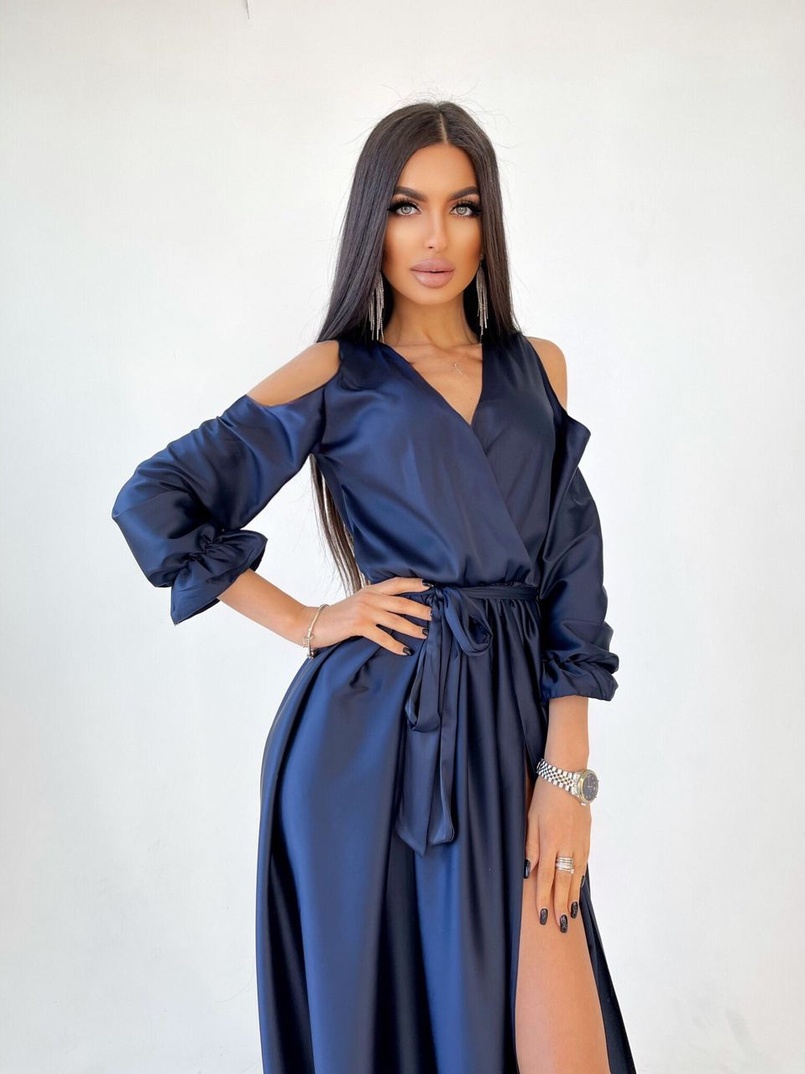 Шелковое платье макси с разрезом  | PUSHKA SHOP