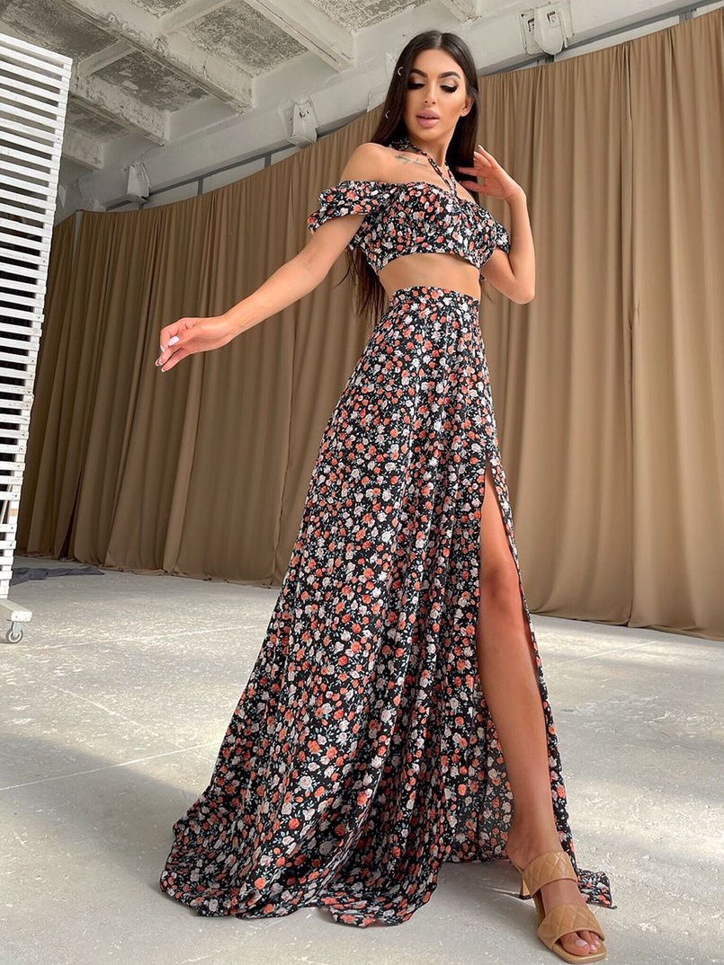 Цветочный комплект: топ с завязками на груди + юбка-макси с разрезом  | PUSHKA SHOP