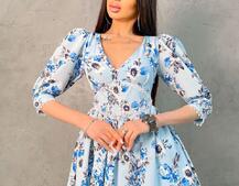 Цветочное платье-мини, декорированное кружевом Цветочное платье-мини, декорированное кружевом | PUSHKA SHOP