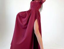 Платье макси с кружевным верхом и разрезом на юбке  Платье макси с кружевным верхом и разрезом на юбке  | PUSHKA SHOP