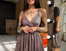 Блестящее платье с пышной юбкой и шнуровкой на спинке  | PUSHKA SHOP