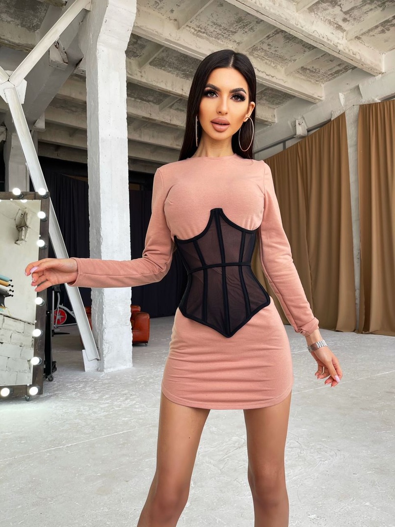 Трикотажное платье в комплекте с утягивающим корсетом Трикотажное платье в комплекте с утягивающим корсетом | PUSHKA SHOP