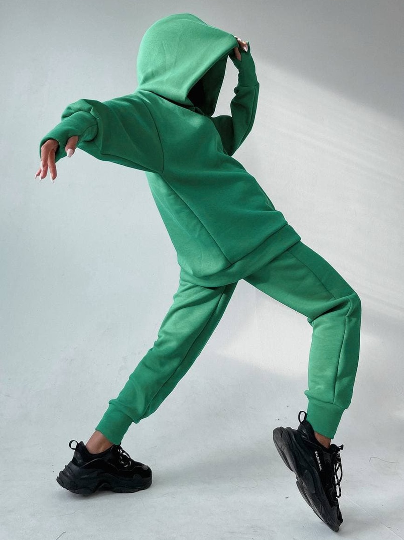 Тёплый комплект: худи + спортивные штаны Тёплый комплект: худи + спортивные штаны | PUSHKA SHOP