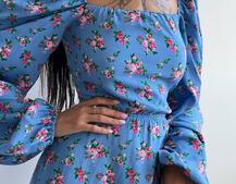 Платье миди со шнуровкой на спинке Платье миди со шнуровкой на спинке | PUSHKA SHOP