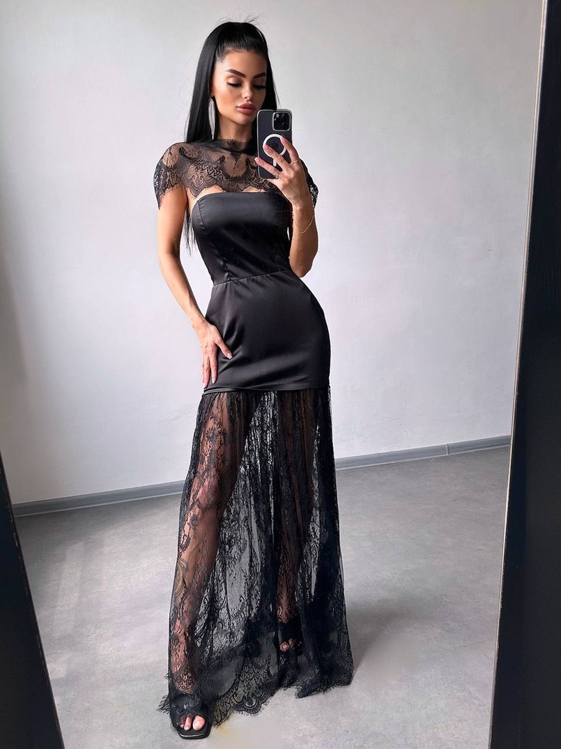 Елегантна сукня максі з мереживом | PUSHKA SHOP
