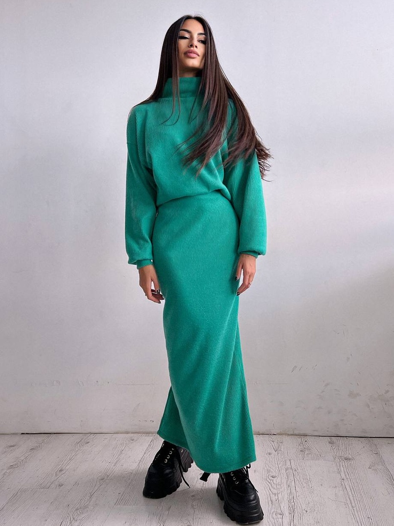 Костюм із теплого трикотажу-рубчика: светр + спідниця | PUSHKA SHOP