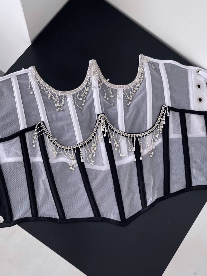 Корсет на кісточках зі шнурівкою, декорований бахромою зі страз | PUSHKA SHOP