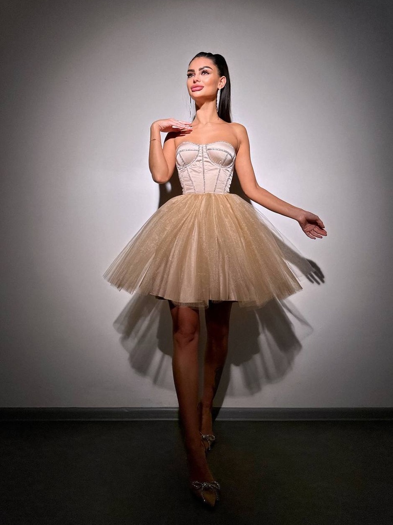 Комплект: корсет, декорований стразами + пишна фатинова спідниця Комплект: корсет, декорований стразами + пишна фатинова спідниця | PUSHKA SHOP