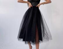 Платье-бюстье с чашечками и пышной юбкой , декорированное стразами Платье-бюстье с чашечками и пышной юбкой , декорированное стразами | PUSHKA SHOP