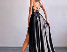 Сяюча сукня максі зі шнурівкою на спинці Сяюча сукня максі зі шнурівкою на спинці | PUSHKA SHOP