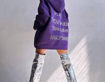 Трендове худі over size із сяючими стразами Трендове худі over size із сяючими стразами | PUSHKA SHOP