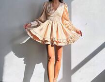 Атласна сукня з пишною подвійною спідницею та об‘ємними рукавами Атласна сукня з пишною подвійною спідницею та об‘ємними рукавами | PUSHKA SHOP