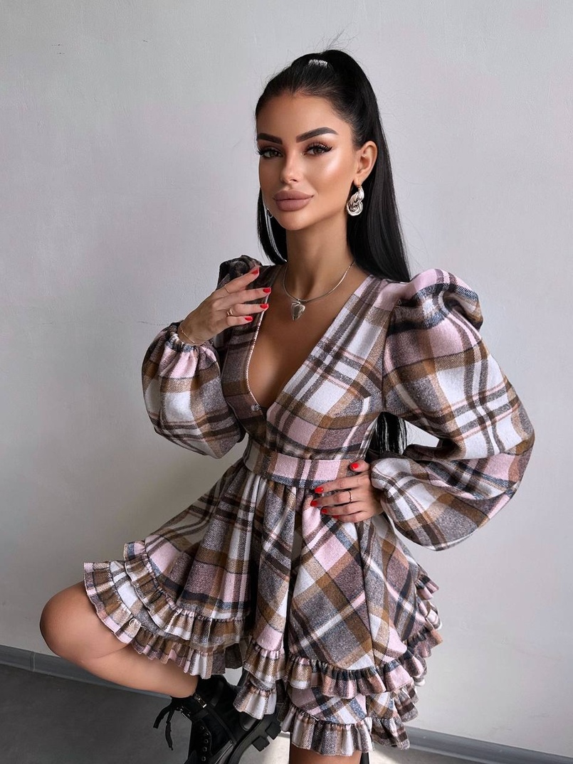 Сукня з подвійною спідницею та обʼємними рукавами у клітинку  | PUSHKA SHOP