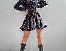 Сукня в квітковий принт з воланами Сукня в квітковий принт з воланами | PUSHKA SHOP