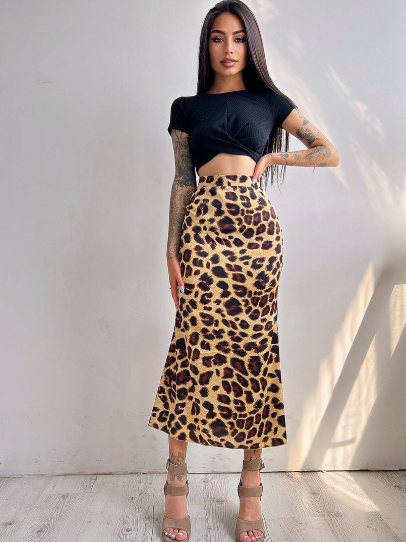 Комплект: топ + шелковая юбка в леопардовый принт  Комплект: топ + шелковая юбка в леопардовый принт  | PUSHKA SHOP