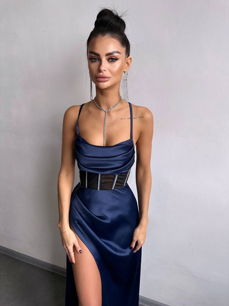 Комплект: корсет, декорований стразами + спідниця максі з драпіруванням Комплект: корсет, декорований стразами + спідниця максі з драпіруванням | PUSHKA SHOP