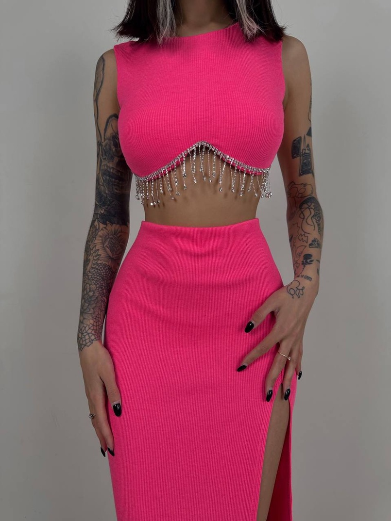 Комплект: топ з бахромою зі страз та спідниця з розрізом Комплект: топ з бахромою зі страз та спідниця з розрізом | PUSHKA SHOP