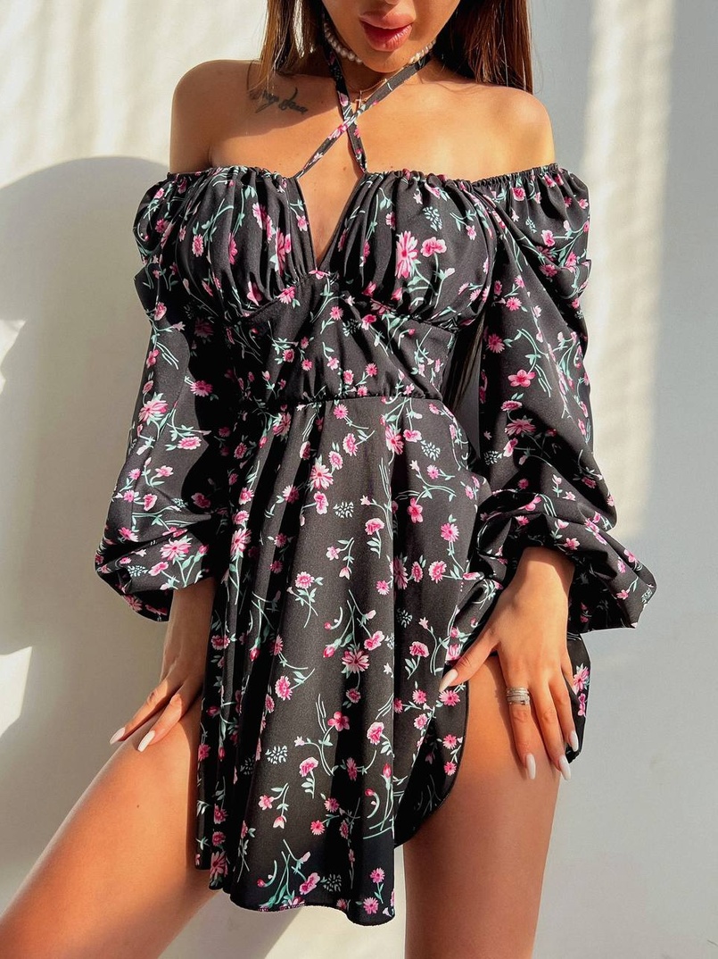 Цветочное платье с пышной юбкой и завязками на груди  Цветочное платье с пышной юбкой и завязками на груди  | PUSHKA SHOP