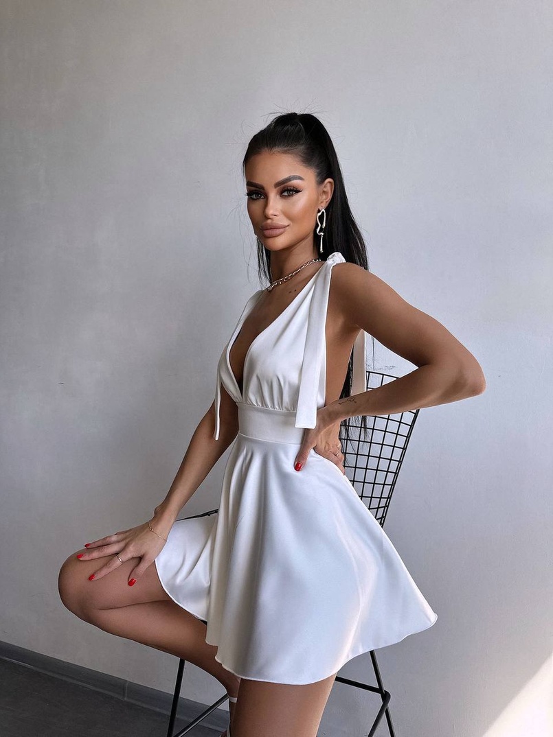 Сукня з пишною спідницею-сонцем Сукня з пишною спідницею-сонцем | PUSHKA SHOP