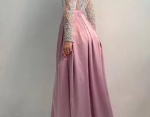 Платье макси с кружевным верхом и разрезом на юбке  Платье макси с кружевным верхом и разрезом на юбке  | PUSHKA SHOP