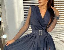 Блискуча сукня-міді із запахом на грудях і розрізом на спідниці з широким поясом Блискуча сукня-міді із запахом на грудях і розрізом на спідниці з широким поясом | PUSHKA SHOP