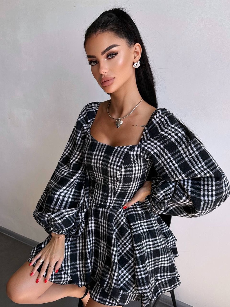 Корсетна сукня з подвійною спідницею та обʼємними рукавами у клітинку  | PUSHKA SHOP