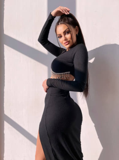 Комплект: спідниця з розрізом + топ, декорований бахромой зі страз Комплект: спідниця з розрізом + топ, декорований бахромой зі страз | PUSHKA SHOP