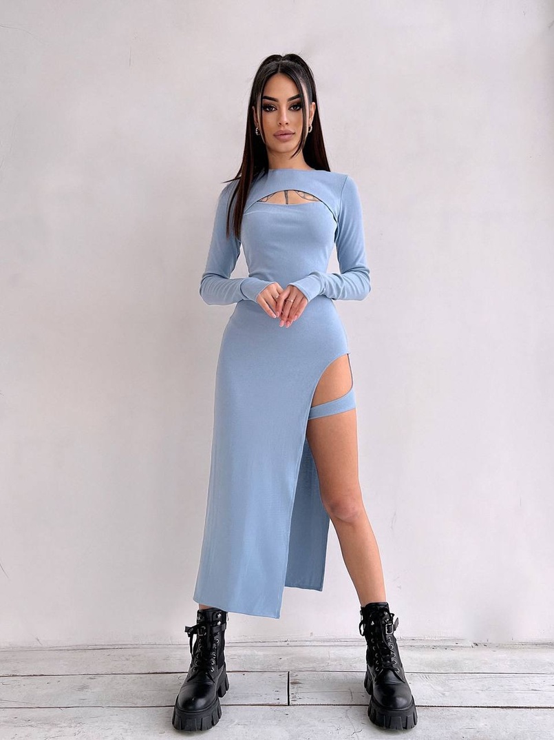Облягаюча сукня міді цікавого крою Облягаюча сукня міді цікавого крою | PUSHKA SHOP