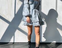 Лялькова сукня з пишною спідницею та корсетним верхом з ніжним квітковим принтом  Лялькова сукня з пишною спідницею та корсетним верхом з ніжним квітковим принтом  | PUSHKA SHOP