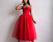 Сукня міді із чашечками з пишною спідницею Сукня міді із чашечками з пишною спідницею | PUSHKA SHOP