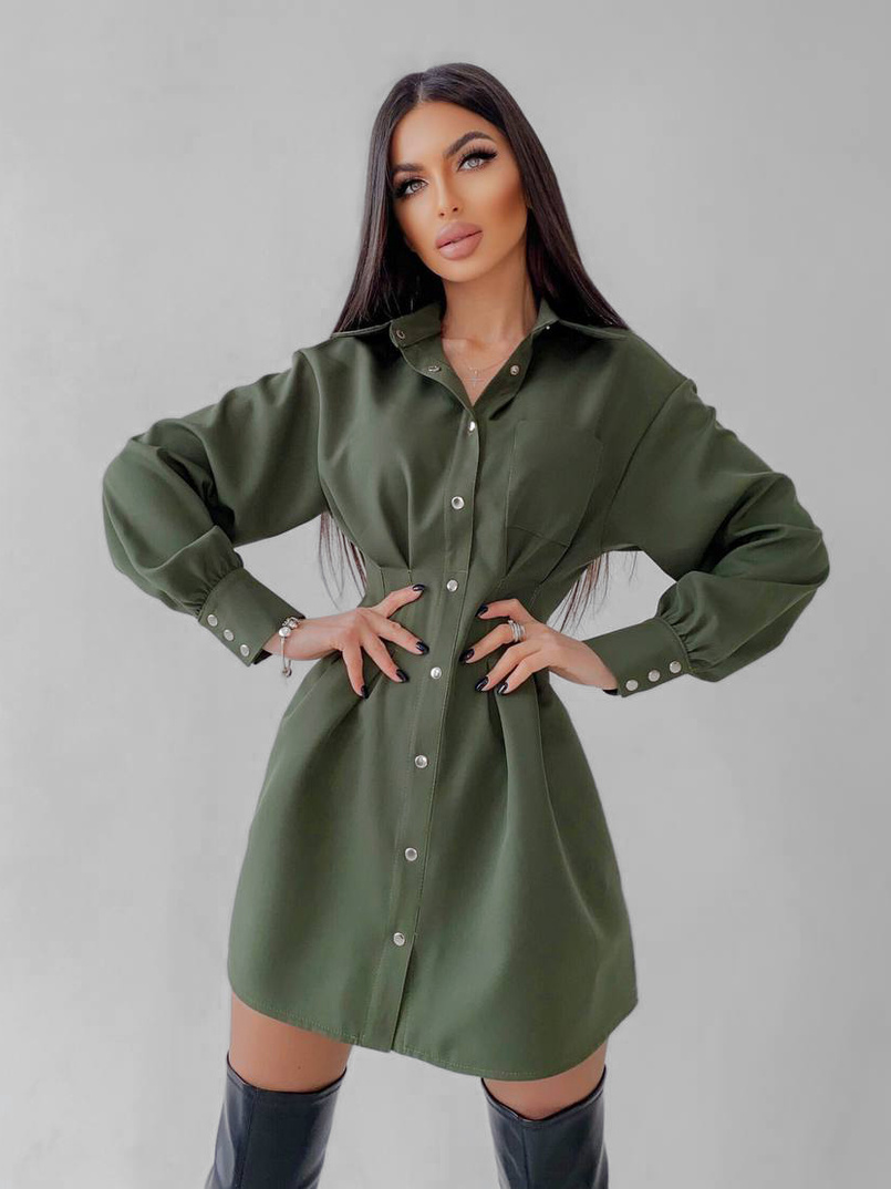 Приталенное платье-рубашка на кнопках с открытой спиной Приталенное платье-рубашка на кнопках с открытой спиной | PUSHKA SHOP