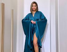 Шовковий халатик із розкльошеними рукавами | PUSHKA SHOP