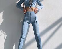 Комплект: топ зі шнурівкою на грудях + легінси Комплект: топ зі шнурівкою на грудях + легінси | PUSHKA SHOP