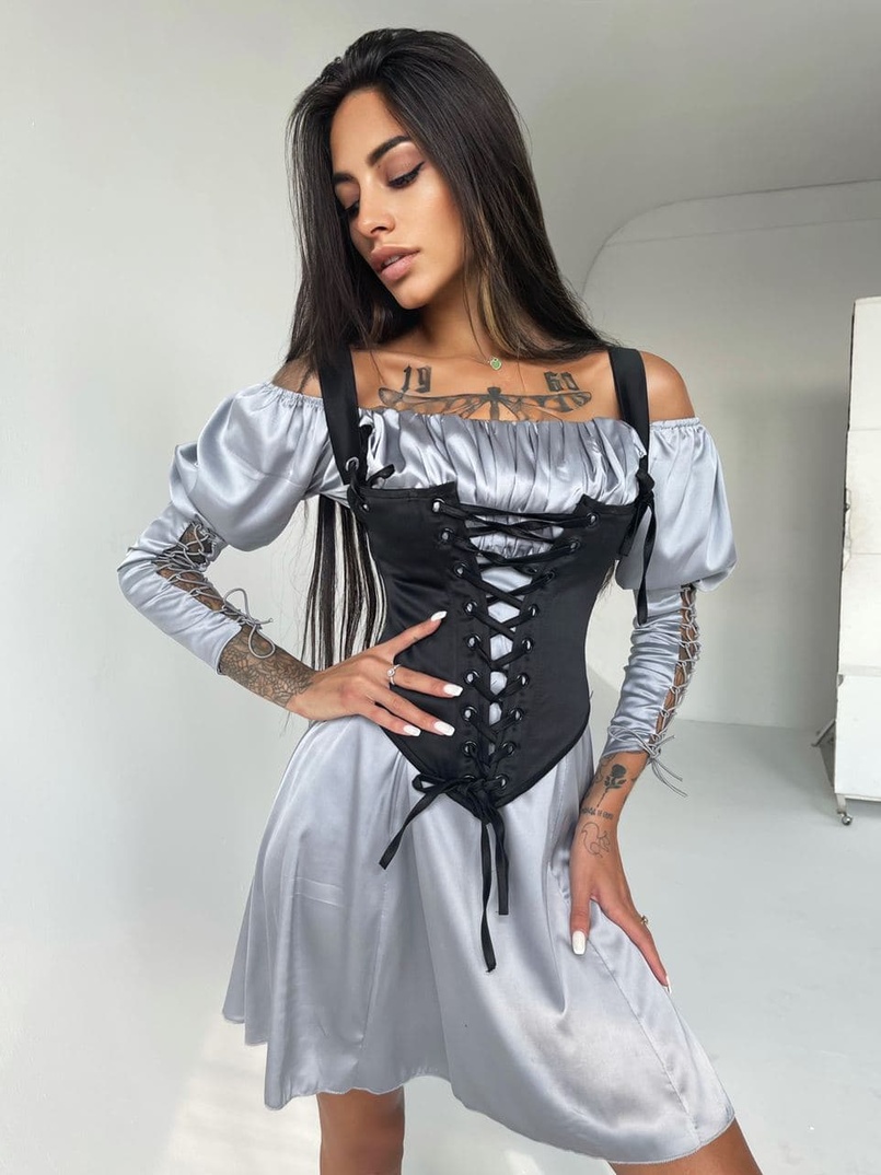 Шелковое платье + атласный корсет на шнуровке Шелковое платье + атласный корсет на шнуровке | PUSHKA SHOP