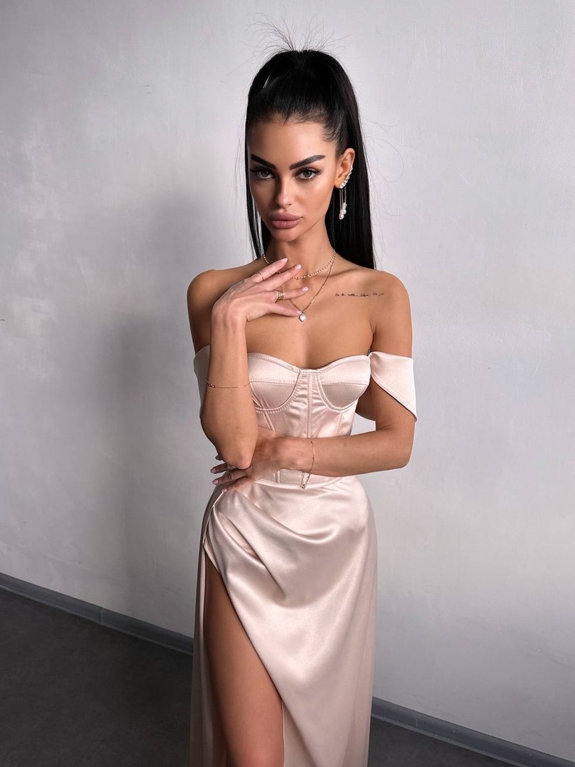 Атласний комплект: корсет бюстʼє + спідниця максі Атласний комплект: корсет бюстʼє + спідниця максі | PUSHKA SHOP