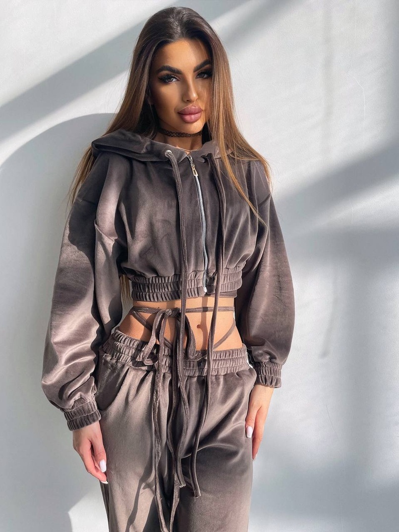 Велюровий комплект трійка: кофта + корсет з чашечками + джогери  | PUSHKA SHOP