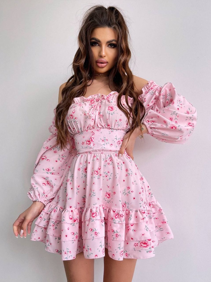 Квіткова сукня з воланами та шнуровкою по спинці Квіткова сукня з воланами та шнуровкою по спинці | PUSHKA SHOP