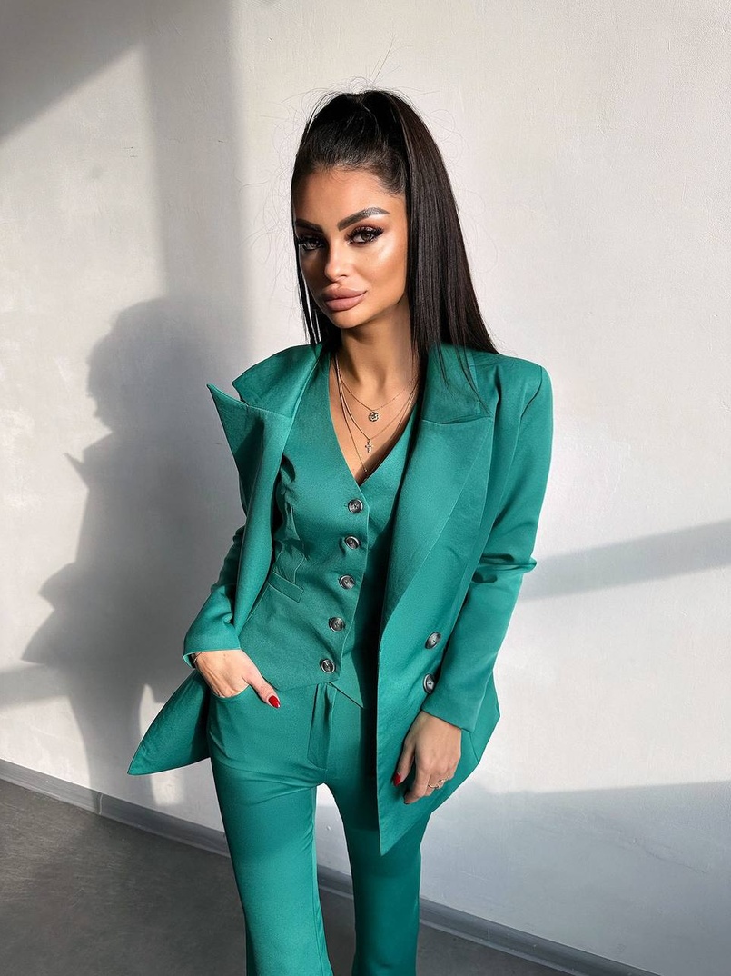 Костюм: піджак на підкладці, штани кльош+ жилет Костюм: піджак на підкладці, штани кльош+ жилет | PUSHKA SHOP