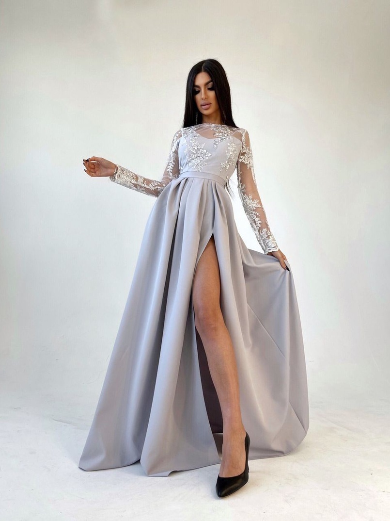 Платье макси с кружевным верхом и разрезом на юбке  Платье макси с кружевным верхом и разрезом на юбке  | PUSHKA SHOP