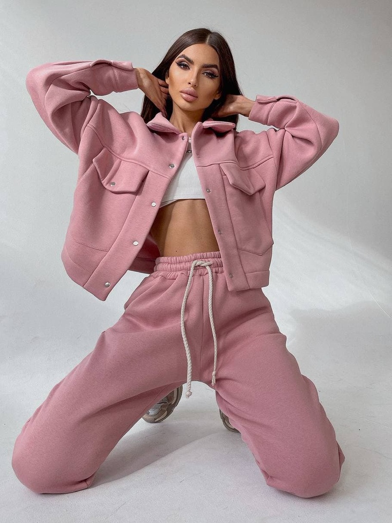 Комплект: тёплая рубашка на кнопках + джоггеры Комплект: тёплая рубашка на кнопках + джоггеры | PUSHKA SHOP