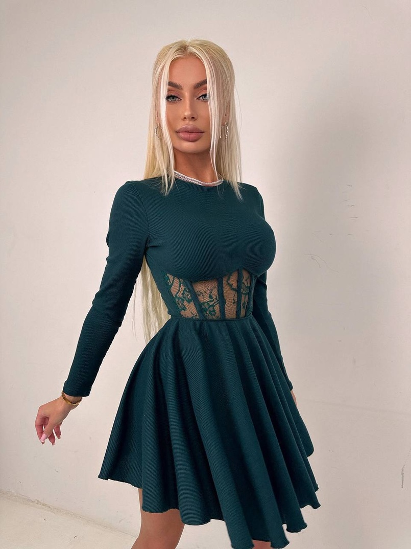 Трикотажна корсетна сукня з мереживом та пишною спідницею  | PUSHKA SHOP