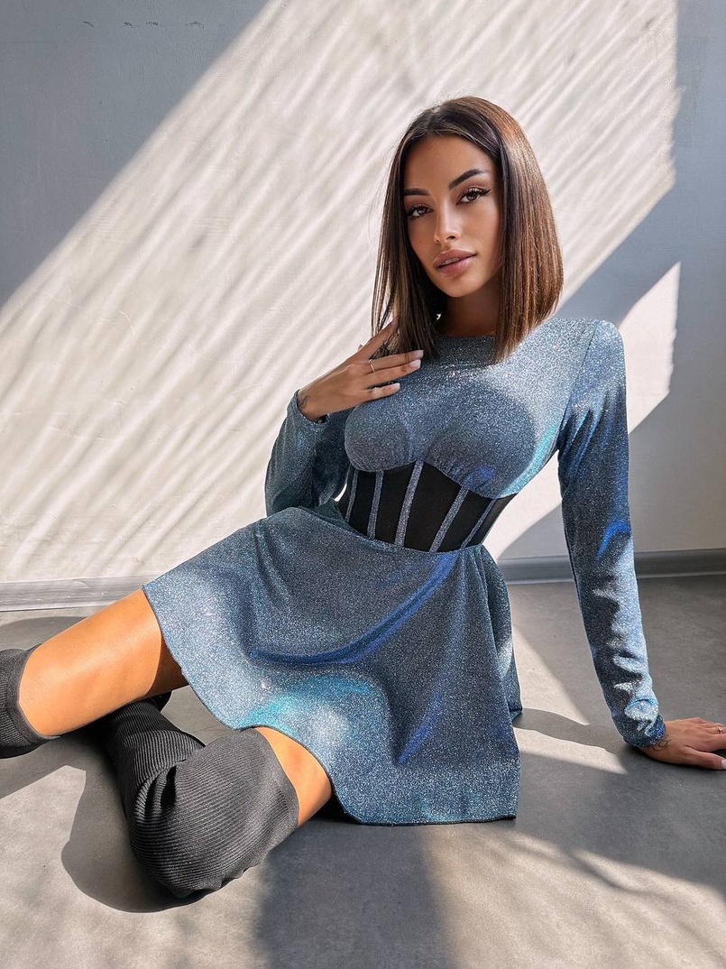 Приталена блискуча сукня з корсетною вставкою та пишною спідницею-сонцем | PUSHKA SHOP