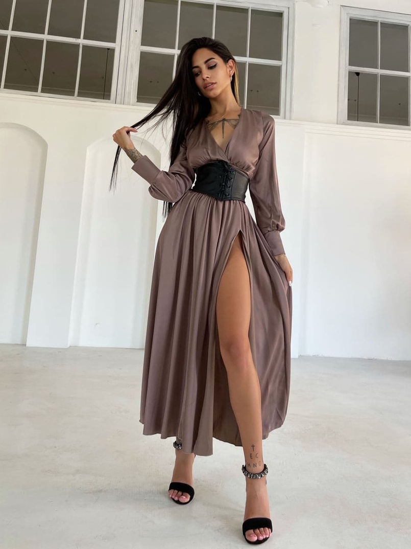 Шелковое платье -миди с разрезом  + корсет из эко-кожи | PUSHKA SHOP