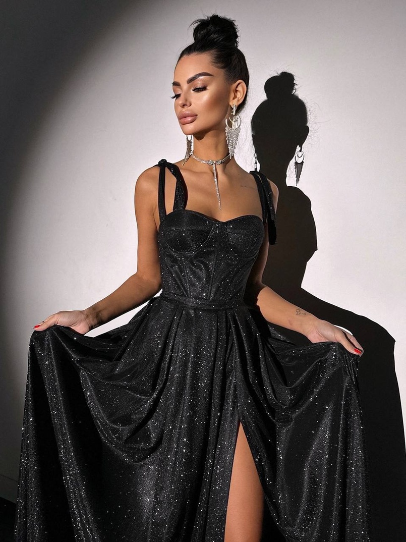 ✨Блискуча сукня максі з чашечками ✨ ✨Блискуча сукня максі з чашечками ✨ | PUSHKA SHOP