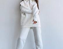 Тёплый комплект: худи + спортивные штаны Тёплый комплект: худи + спортивные штаны | PUSHKA SHOP