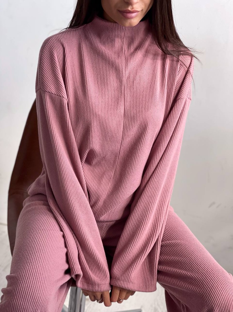 Повсякденний костюм із теплого трикотажу-рубчика Повсякденний костюм із теплого трикотажу-рубчика | PUSHKA SHOP